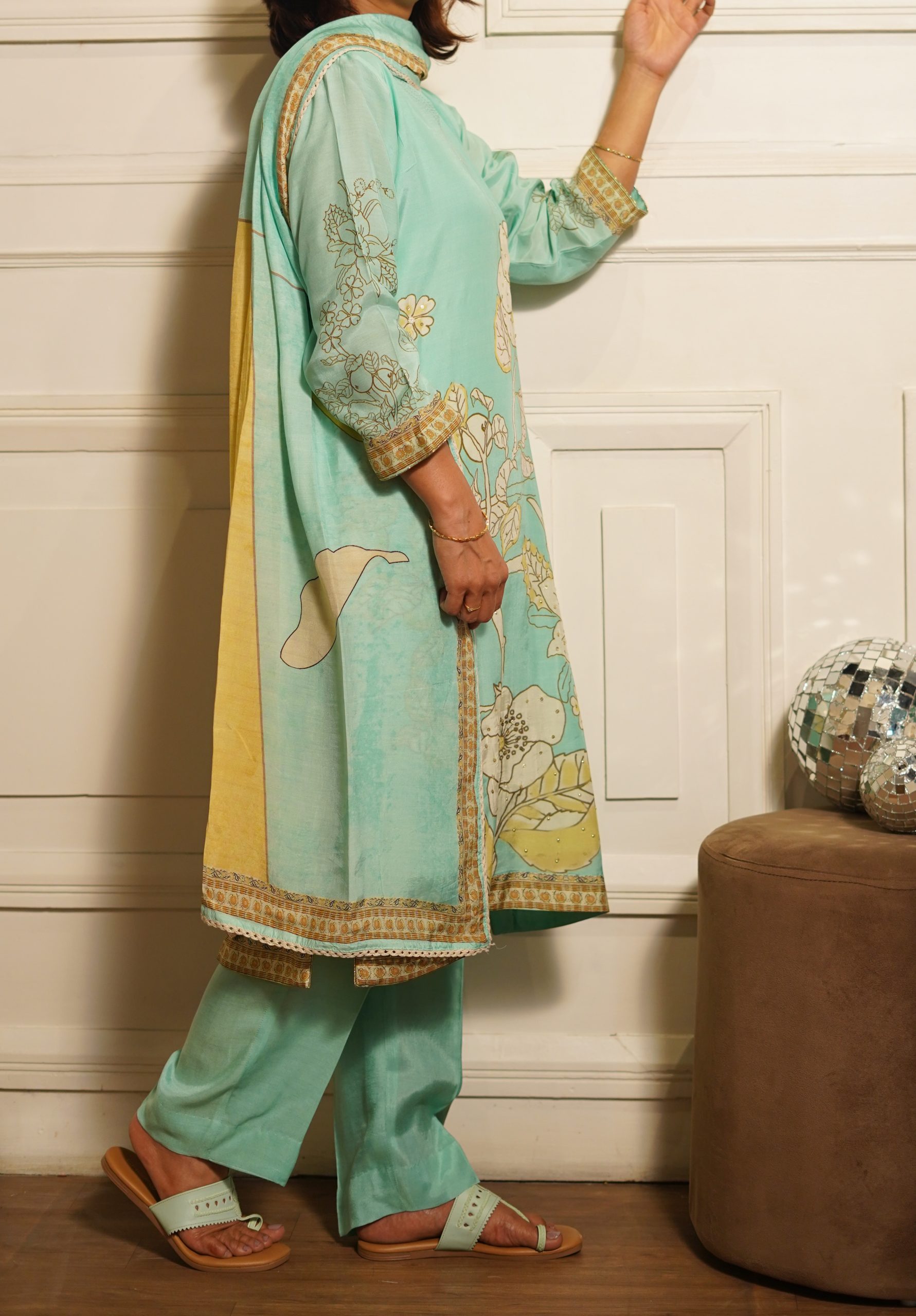 Sky Blue Muslin Designer Kurta Set - Image 4