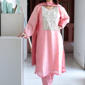 Rose Pink Chanderi Silk Kurta Set – Grace in Every Thread 🌸Silken Rose