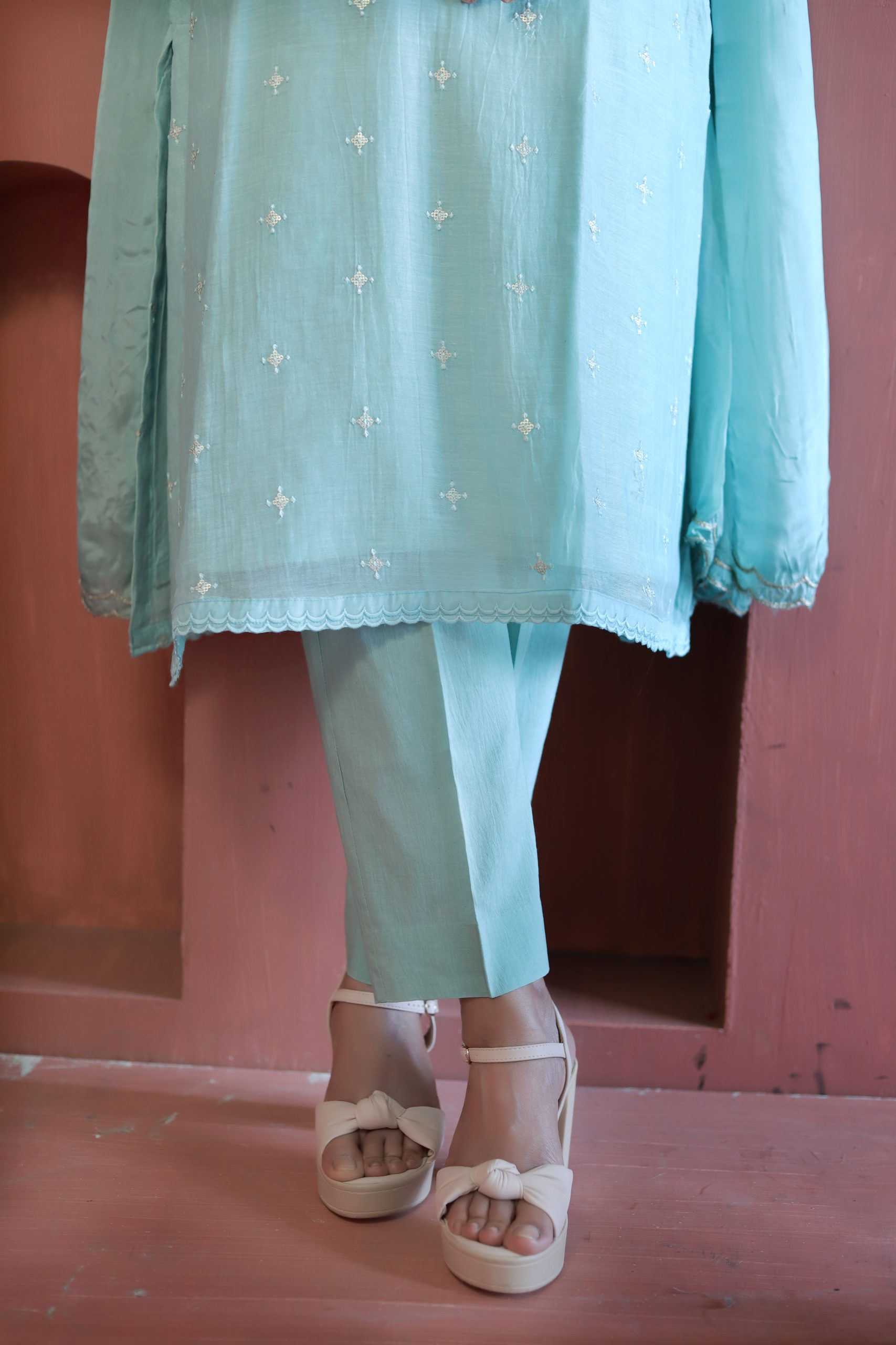 Powder Blue Chanderi Silk Kurta Set โ Embroidered Elegance ๐Blue Whisper - Image 7