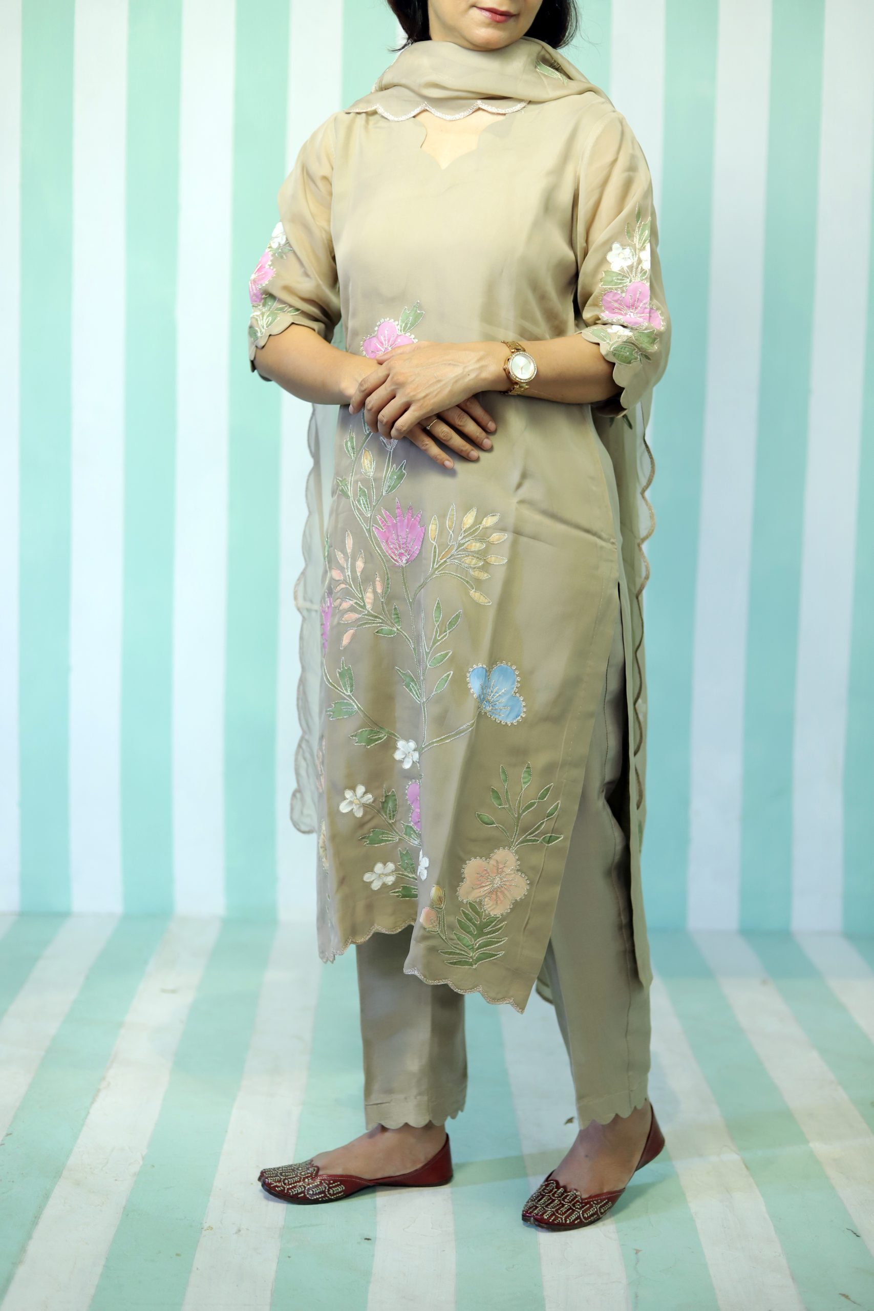 Elegant Floral Beige Organza Kurta Set – Hand-Painted Grace 🌸 Biege Bloom - Image 3